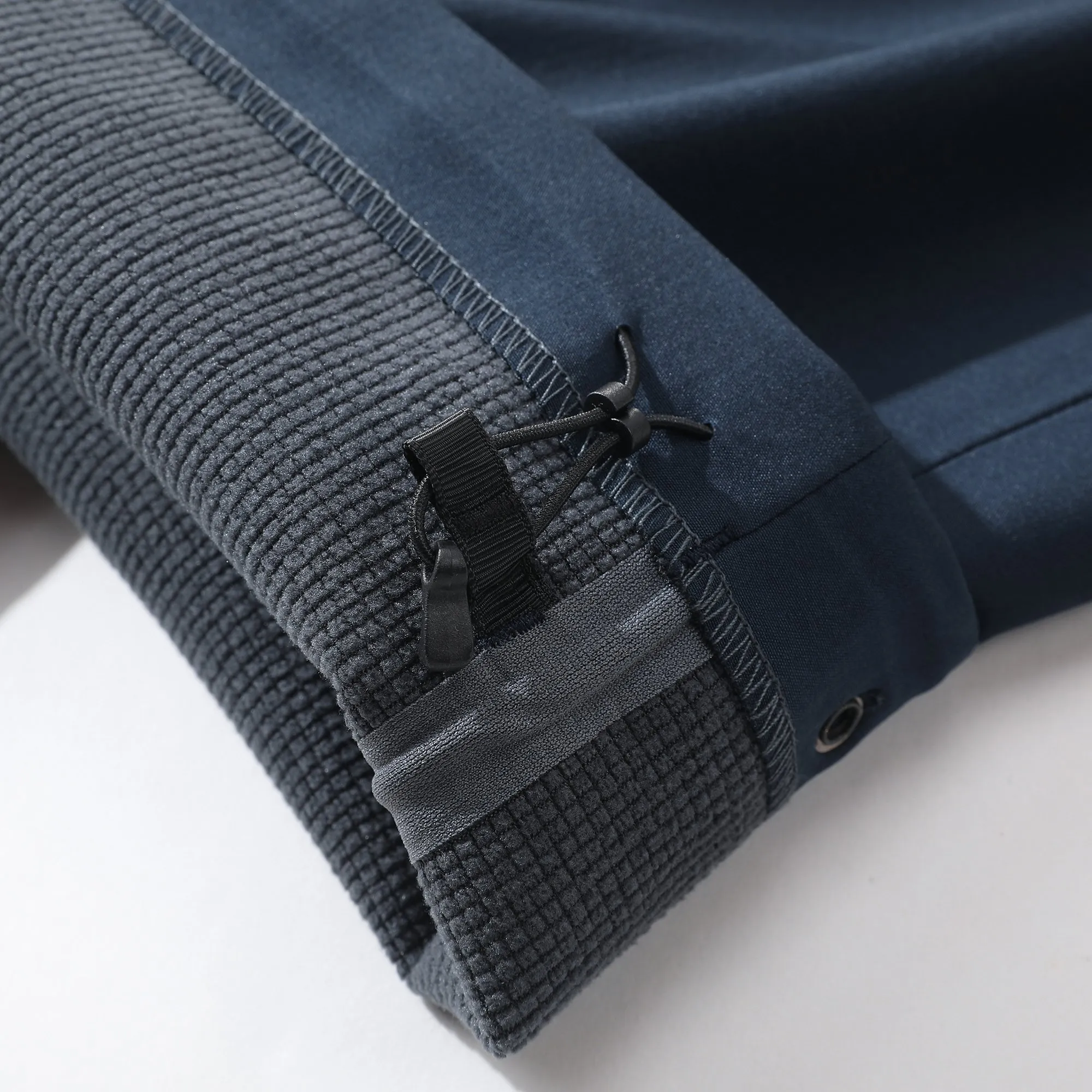 ARC’TERYX/ gamma ！ Breathable ！ ， Breathable， [3 ] & Versatile ：Black、Gray、Blue Size：M-3Xl M 97 68 106 L 99 71 110 x L 101 74 114 2xl 103 77 118 3xl 105 80 122 M 90-120 L 125-130 Xl 130-150 2Xl 150-170 3Xl 170-195